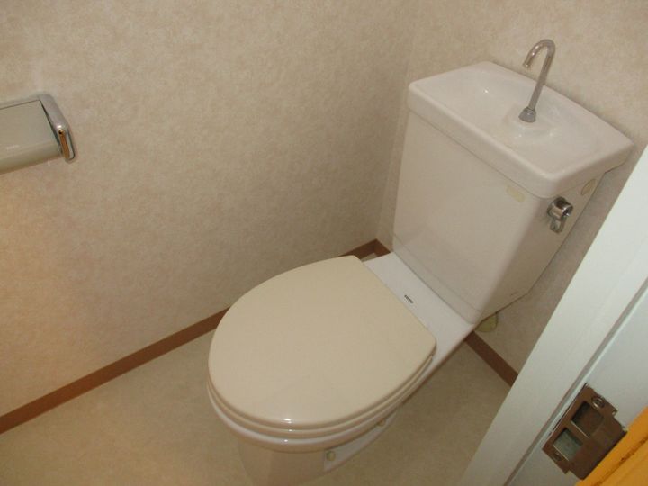 林ハイツの内装