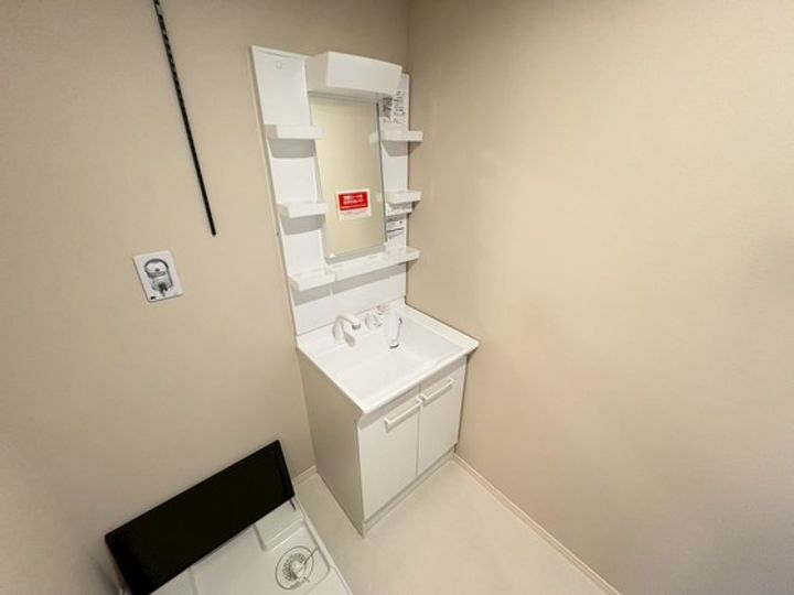 中野APARTMENTSの内装