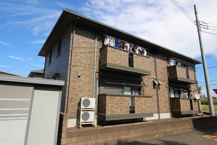 リビングタウン松代 A棟の外観