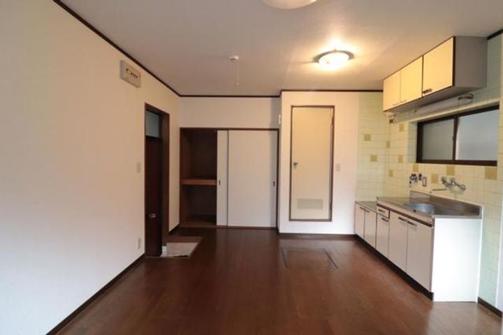 松本ハイツの居間