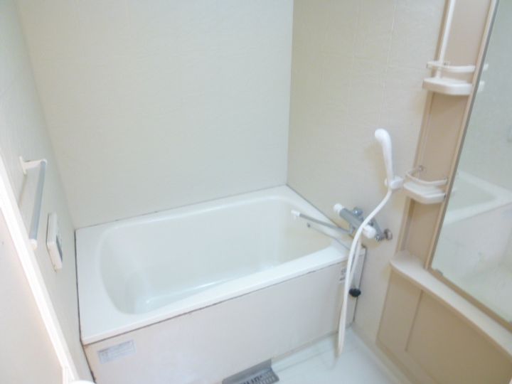 ラ フォンテーヌの風呂