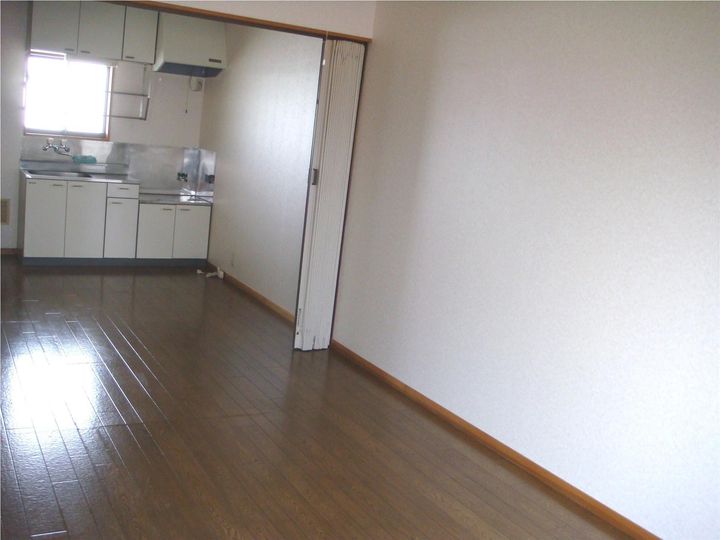 ドミールモリヤの居間
