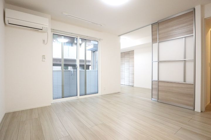 岡山県倉敷市老松町4(アパート)の賃貸物件の居間