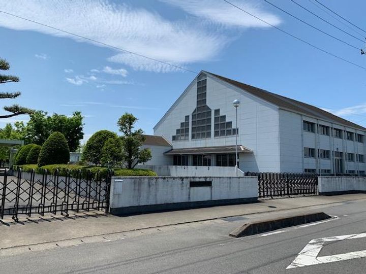 カロスクレーネの周辺