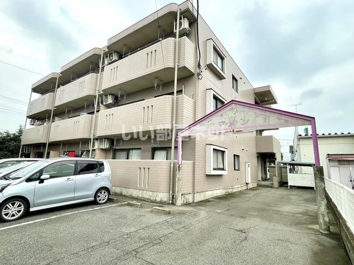 群馬県伊勢崎市宮子町(マンション)の賃貸物件の外観
