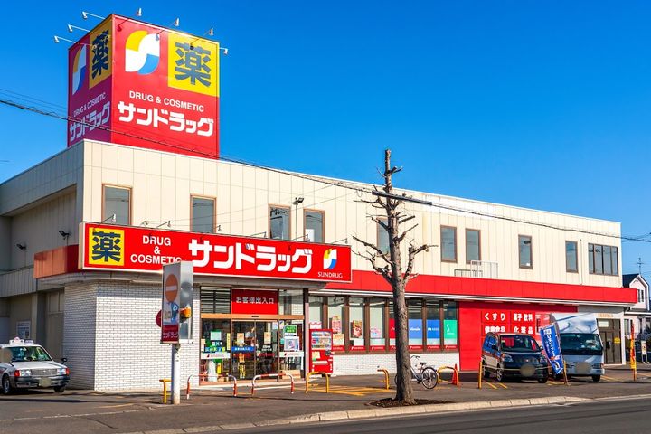 ASTER SHIROISHIの周辺