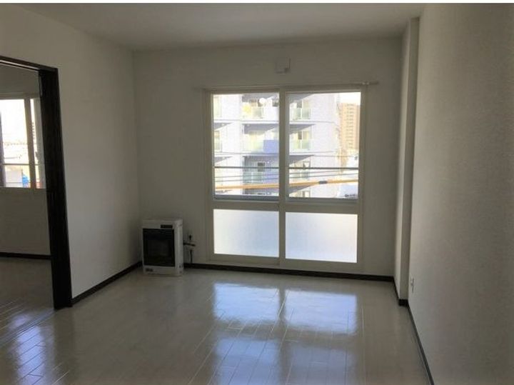 北海道札幌市中央区北六条西26(マンション)の賃貸物件の居間