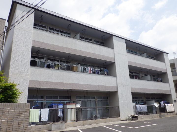 東京都足立区関原3(マンション)の賃貸物件の外観