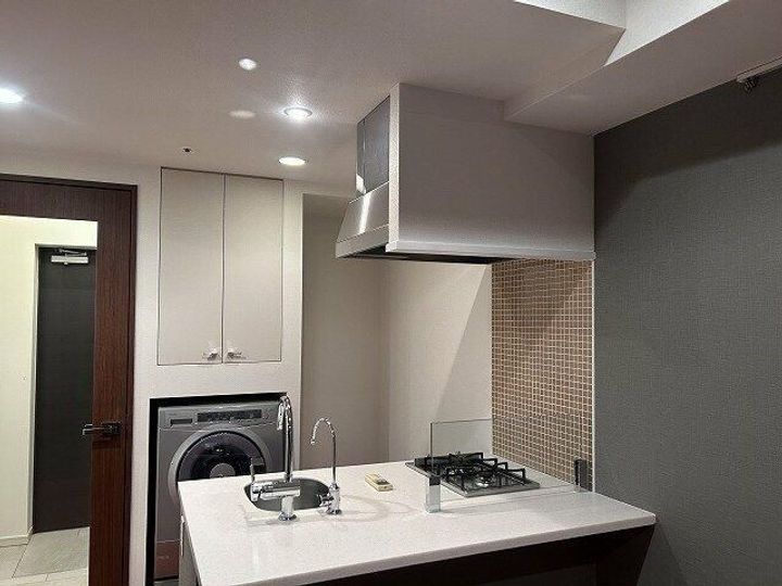 クオリア神南フラッツのキッチン