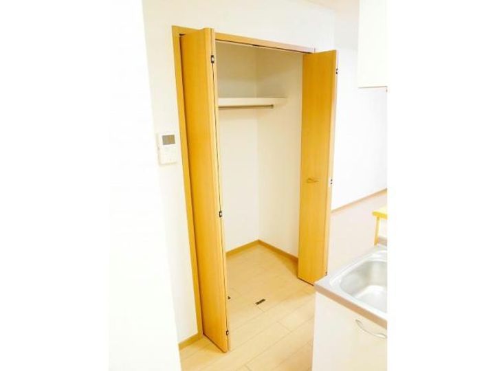 愛知県碧南市志貴崎町4(アパート)の賃貸物件の内装