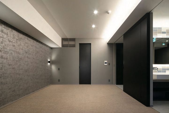 THE DOORS 広尾の内装