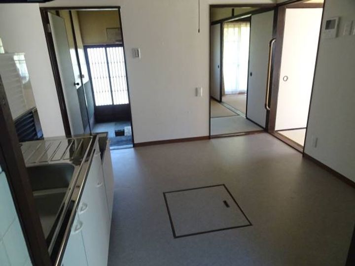 滋賀県大津市御殿浜(一戸建)の賃貸物件の居間