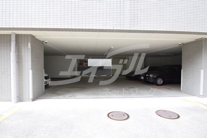 アールエスフラッツの地図