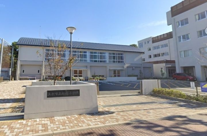 シェルクレールTの周辺