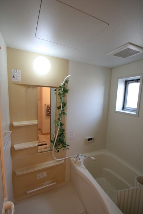 岡山県倉敷市西中新田(アパート)の賃貸物件の風呂