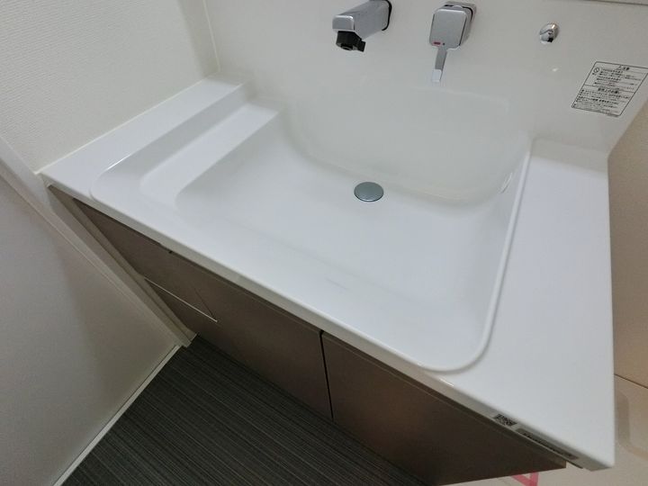 ラインビルド肥後橋の内装