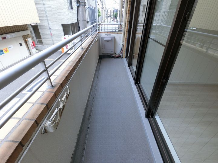 ラインビルド肥後橋の内装