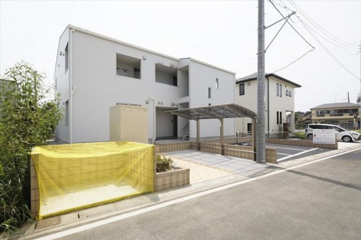 埼玉県東松山市高坂5(アパート)の賃貸物件の外観