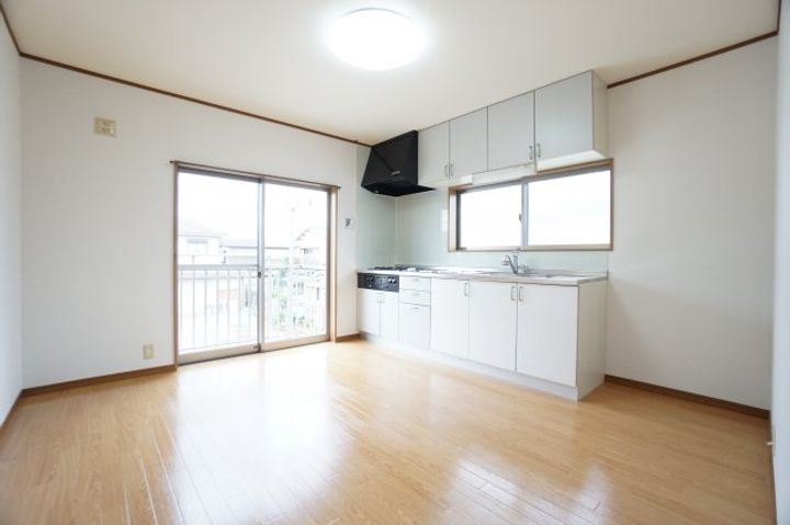 千葉県千葉市緑区誉田町1(一戸建)の賃貸物件の居間