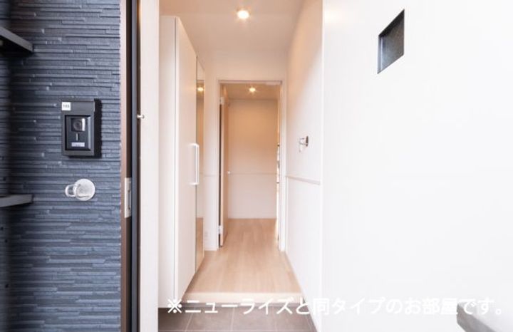 グリーンフィールドAの玄関