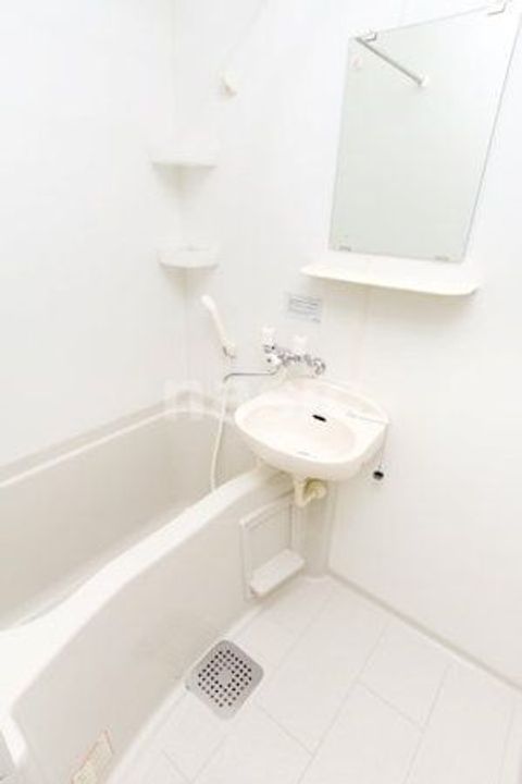 アルファード秋葉原の風呂