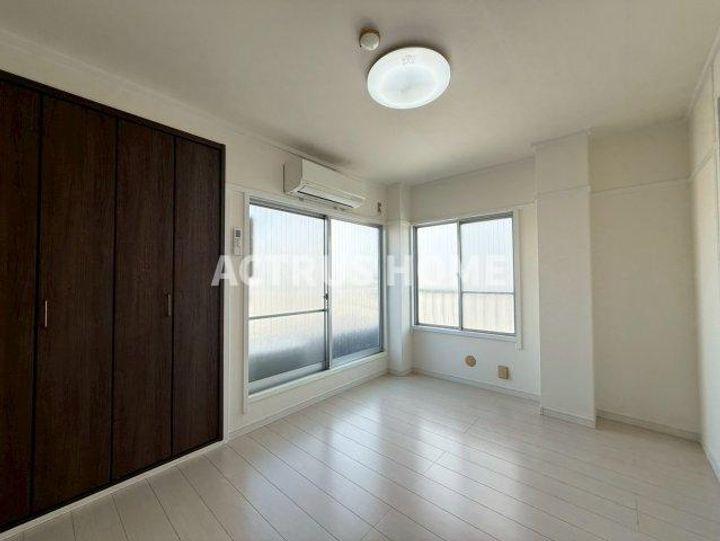 大阪府大阪市東住吉区山坂5(マンション)の賃貸物件の居間