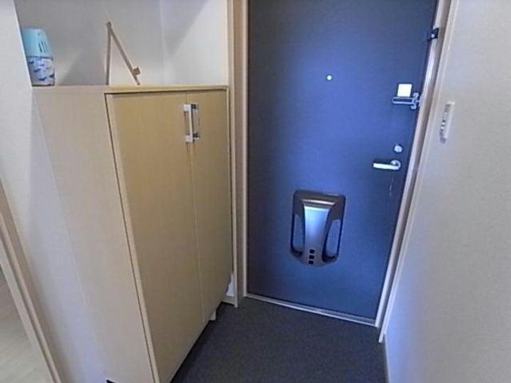 岐阜県岐阜市中西郷4(アパート)の賃貸物件の玄関