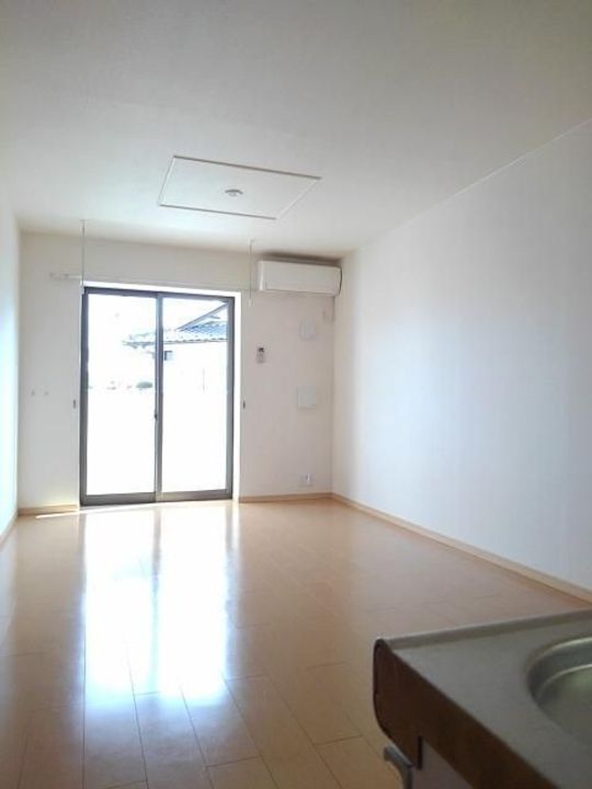 福島県福島市町庭坂字杉ノ下(アパート)の賃貸物件の居間