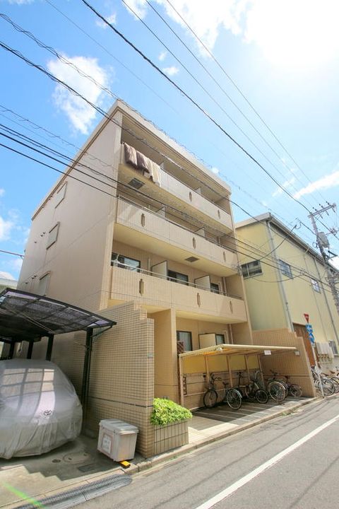CREST中広の外観