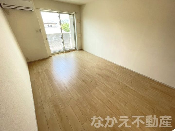 徳島県阿南市宝田町川原(アパート)の賃貸物件の居間