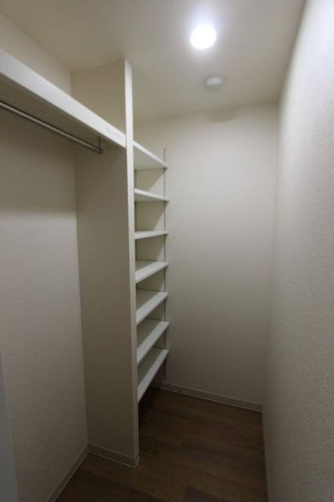 ボワドブローニュIIIの内装
