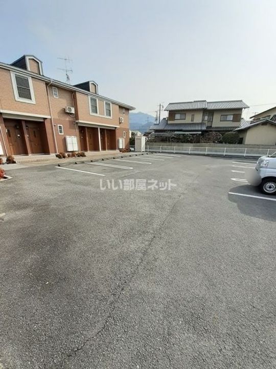 グランツ大町の地図