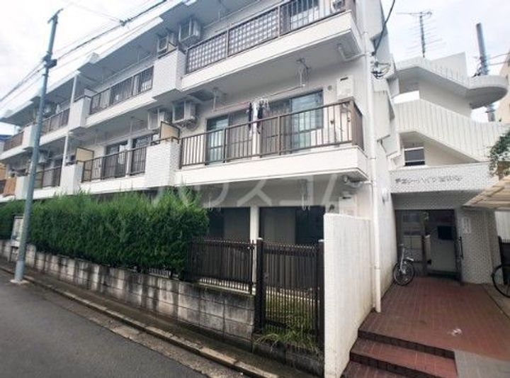 チェリーハイツ吉祥寺の外観