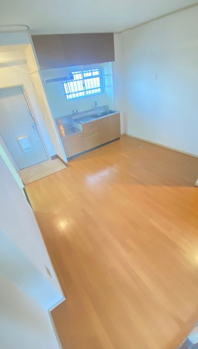 大阪府大阪市東淀川区西淡路4(マンション)の賃貸物件の居間