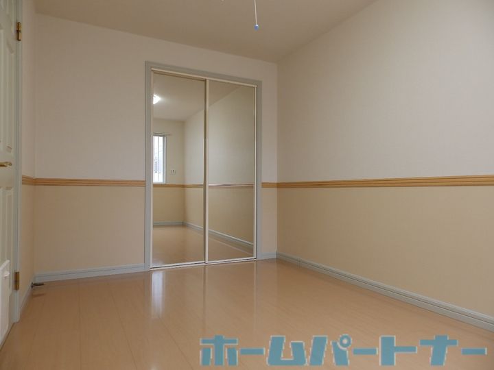 リバーサイド本条の内装