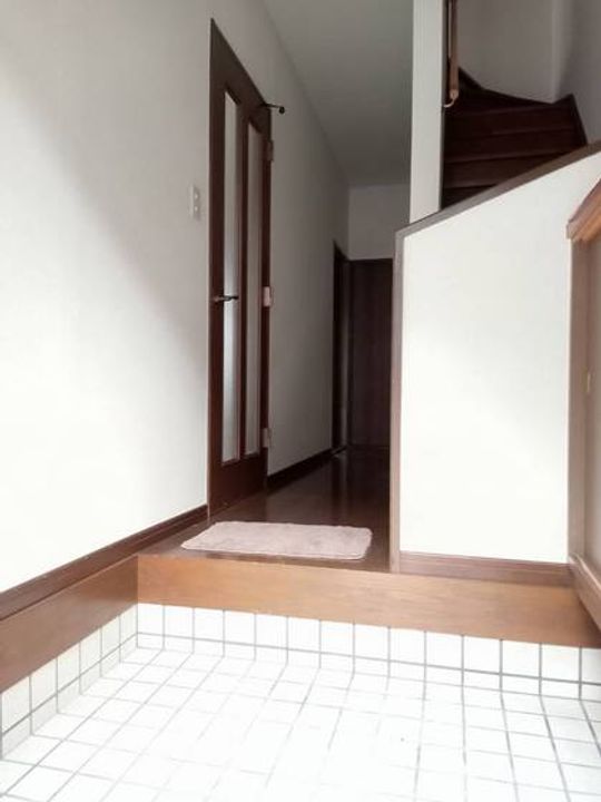 広島県広島市安芸区矢野南4(一戸建)の賃貸物件の玄関