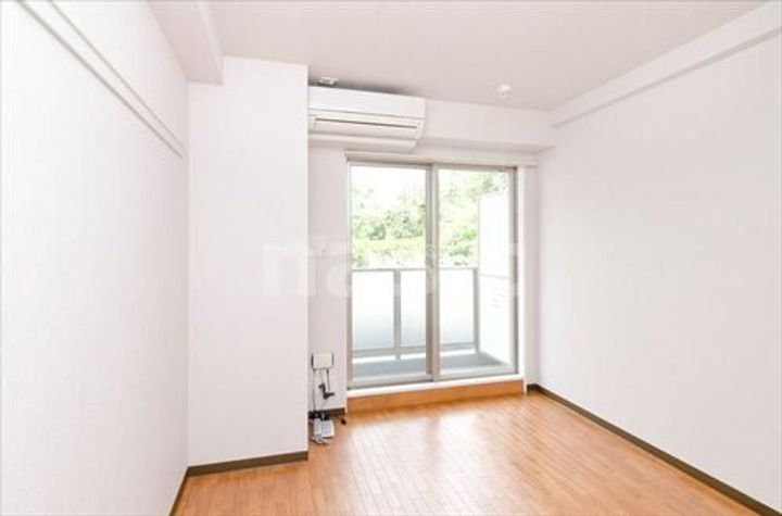 アミークス日野神明の居間