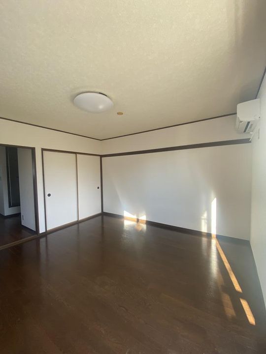 ル ベール トロアの居間