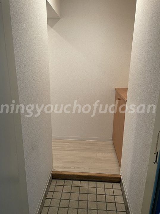 フェリースオオイシの玄関