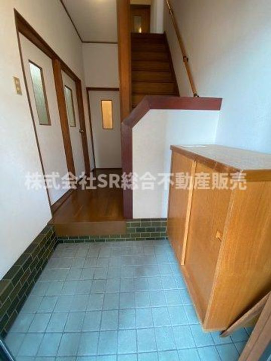 大阪府東大阪市上石切町1(一戸建)の賃貸物件の玄関