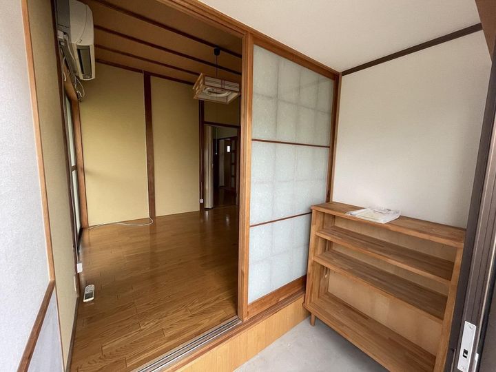 愛媛県新居浜市土橋1(一戸建)の賃貸物件の玄関