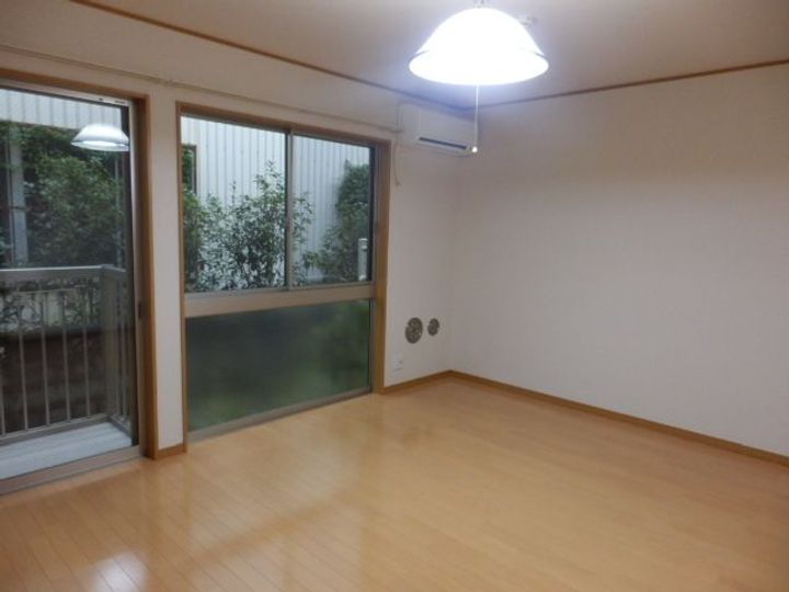 ビナクレールの居間