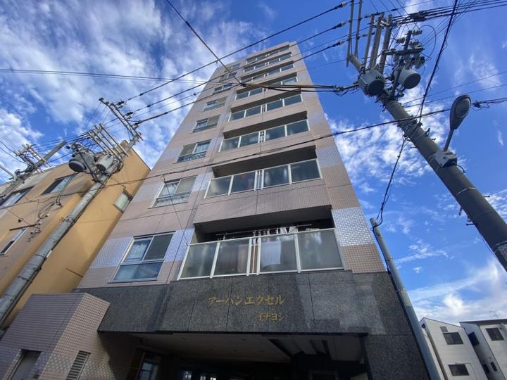 アーバンエクセルイチヨシの外観