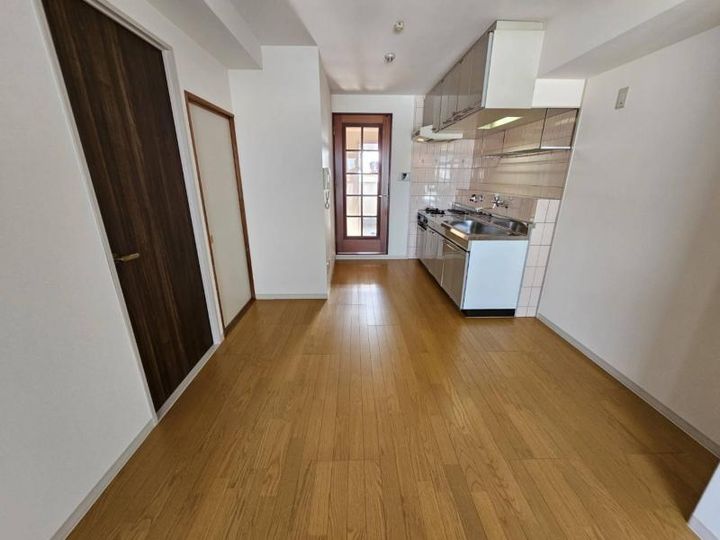 アーバンエクセルイチヨシの居間