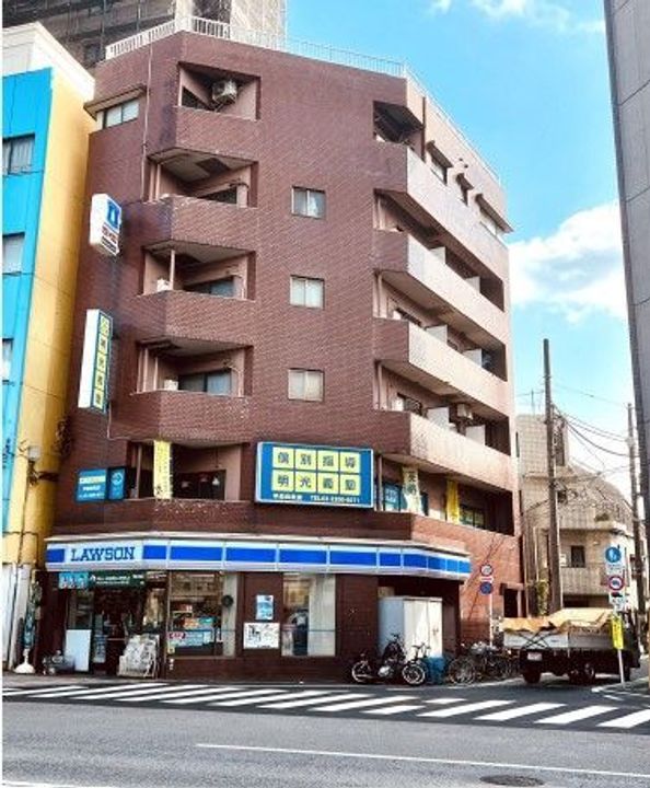 凱風ビルの外観