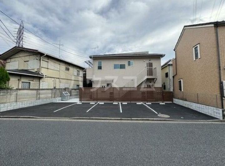 エクセル大久保の外観