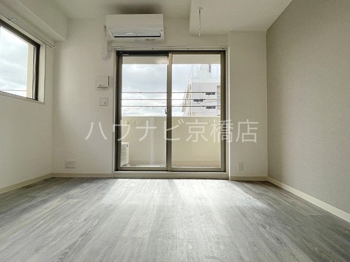 大阪府大阪市城東区関目5(マンション)の賃貸物件の居間