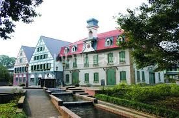 リリアコートの周辺