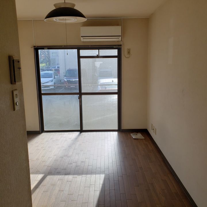 埼玉県熊谷市曙町1(マンション)の賃貸物件の居間