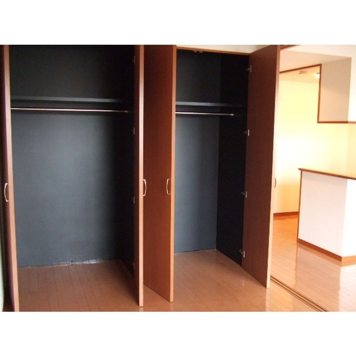 グラン・アベニュー名駅の内装